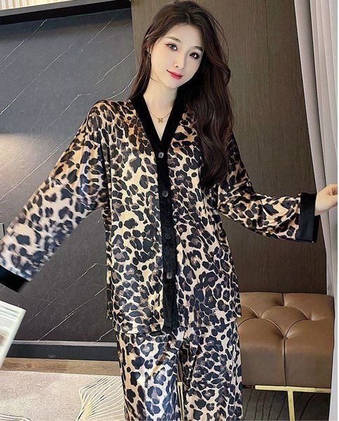 Женская пижама из атласа Leopard, Атласный женский комплект, Пижама атласная с брюками L Leo-1001 фото