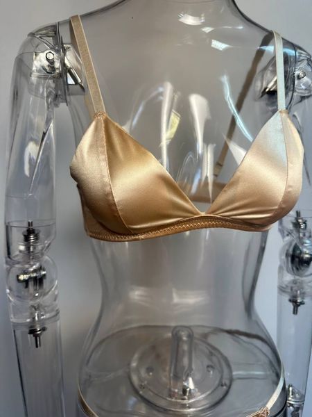 Комплект жіночої спідньої білизна Nude набір трусики бюстгальтер Беж М Nude-1001 фото